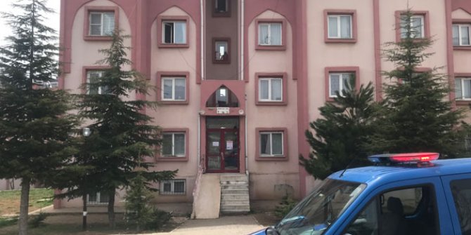 Mantı gününe katılan kadının testi pozitif çıktı; apartmanda 35 kişi karantinaya alındı