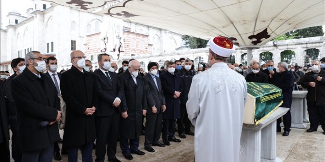 İSAV Başkanı Prof. Dr. Ali Özek, son yolculuğuna uğurlandı