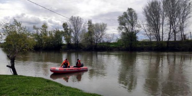 Edirne’de kayıp kişi için Tunca Nehri’nde arama çalışması başlatıldı