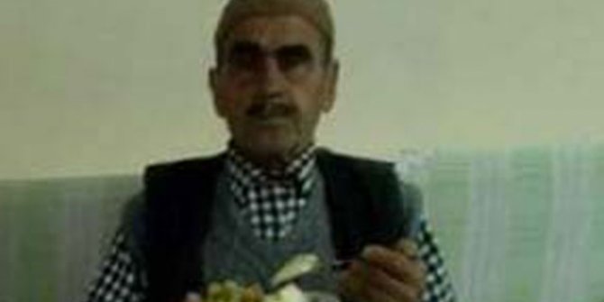 Devrilen traktörünün altında kalan çiftçi öldü