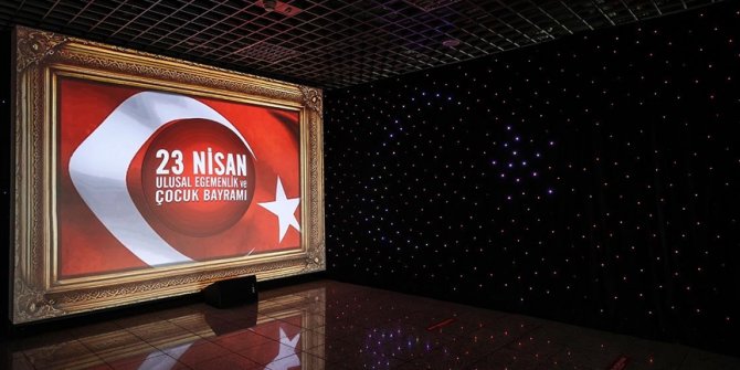 Cumhurbaşkanlığı İletişim Başkanlığı, 23 Nisan'ı dijital gösterimle anlatıyor