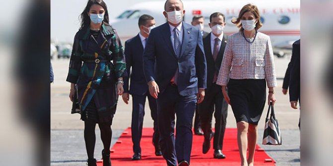 Çavuşoğlu, Dışişleri Bakanları Üçlü Toplantısı'na katılmak için Bükreş’e gitti