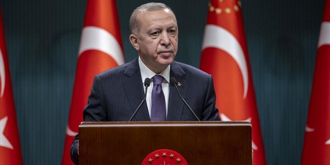 Cumhurbaşkanı Erdoğan: 29 Nisan'dan 17 Mayıs'a kadar sürecek şekilde tam kapanmaya geçiyoruz