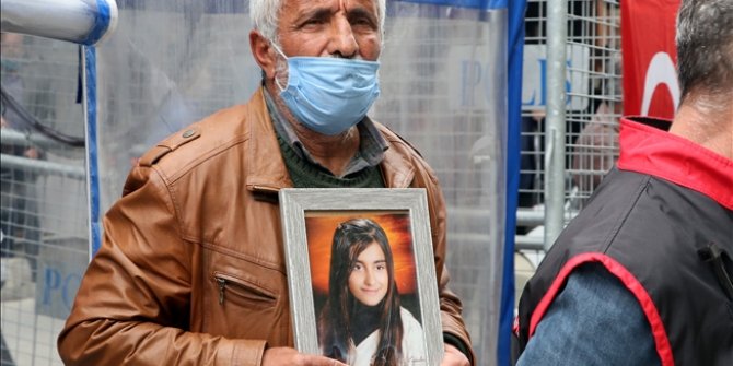 İzmir'de evlat nöbeti tutan babadan, çadırlarının kaldırılmasını isteyen HDP'lilere tepki