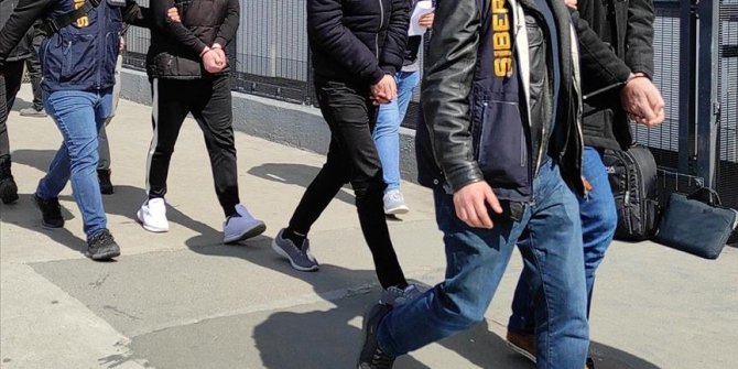 Thodex soruşturmasında gözaltına alınan 16 kişinin emniyetteki işlemleri sürüyor