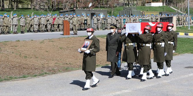Şehit veteriner uzman onbaşı, törenle memleketine uğurlandı