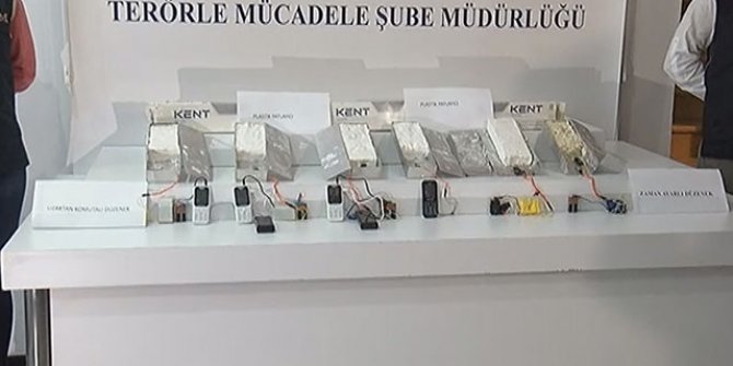 Otogardaki operasyonda ele geçirilen patlayıcılar basına gösterildi 