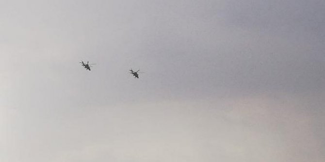'Pençe' ve 'Eren' operasyonlarının sürdüğü Şırnak'ta askeri hareketlilik 