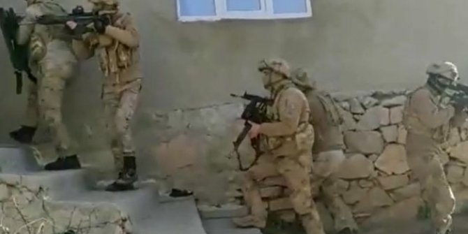 Van'da terör operasyonu; 1'i muhtar 5 kişiye gözaltı