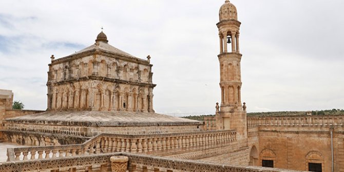 Dillerin, dinlerin buluştuğu Midyat'ta UNESCO sevinci 