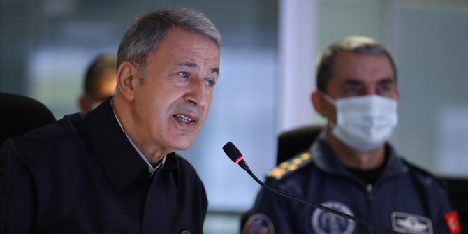 Milli Savunma Bakanı Akar: Pençe-Şimşek ve Pençe-Yıldırım operasyonlarında 7 terörist etkisiz hale getirildi