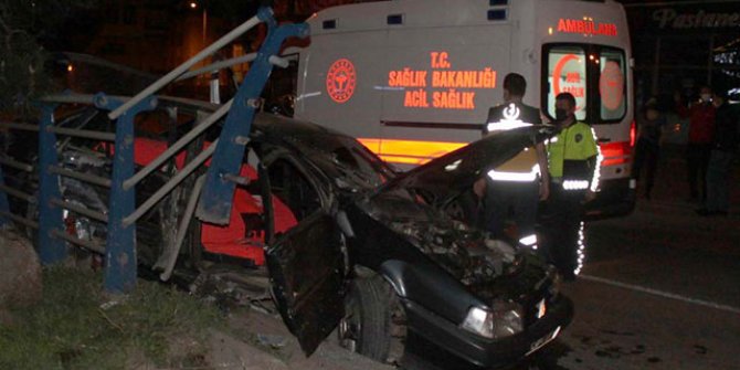 Kayseri’de 2 otomobil çarpıştı: 6 yaralı