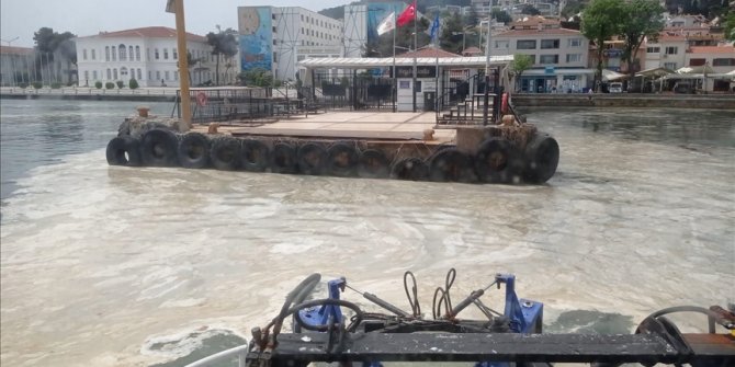 Marmara'daki deniz salyasına karşı ortak mücadele yürütülüyor