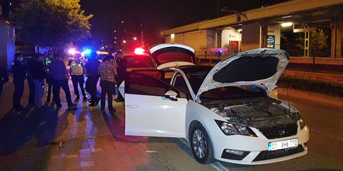 Polisten kaçtılar, maske ambalajına gizledikleri uyuşturucuyla yakalandılar