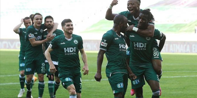 Giresunspor 44 yıl sonra Süper Lig'in kapısında