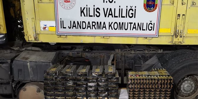 Sınır kapısında, TIR'da 33 bin mermi ele geçirildi