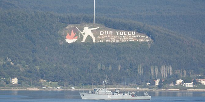 Rus savaş gemisi, Çanakkale Boğazı’ndan geçti