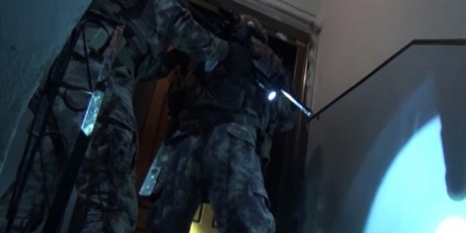 İstanbul'da terör örgütü DEAŞ'a yönelik operasyonda 8 şüpheli yakalandı