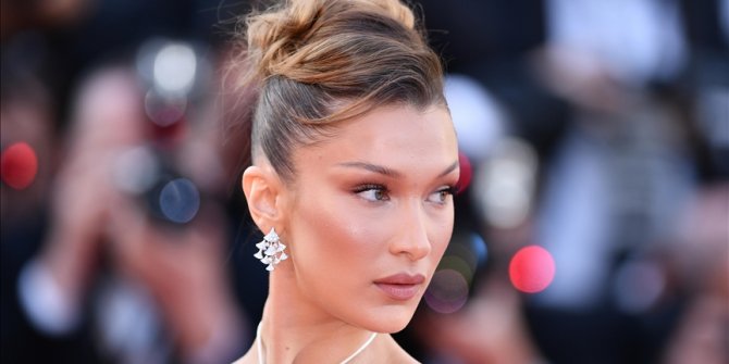Bella Hadid, İsrail'in Kudüs'te Filistinlilere yönelik saldırılarında ABD'nin de payı olduğunu söyledi