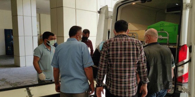 Kızlarına mesaj attığı için mahkemelik olduğu çifti öldürdü