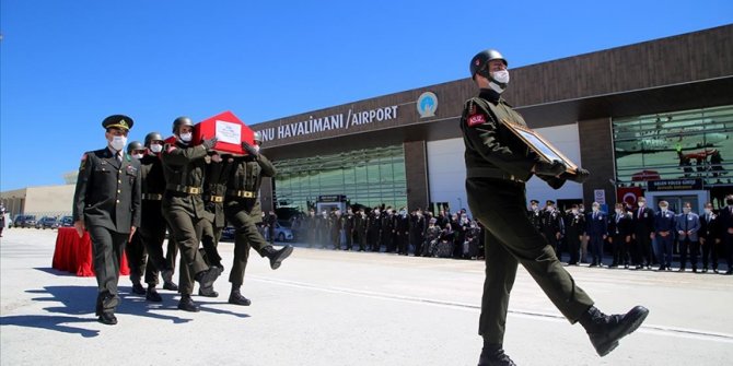 Şehit Piyade Uzman Çavuş Murat Nar son yolculuğuna uğurlandı