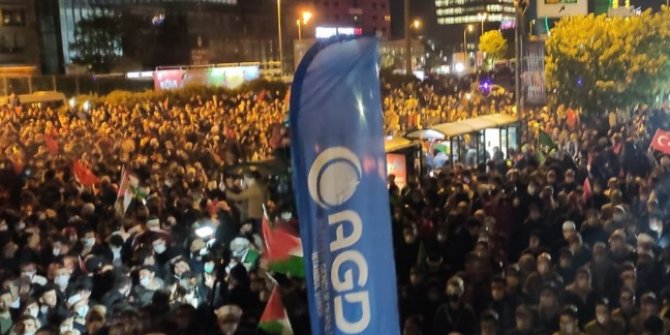 Milli Görüş'ten İsrail'e tepki sloganı: Mehmetçik Aksa'ya