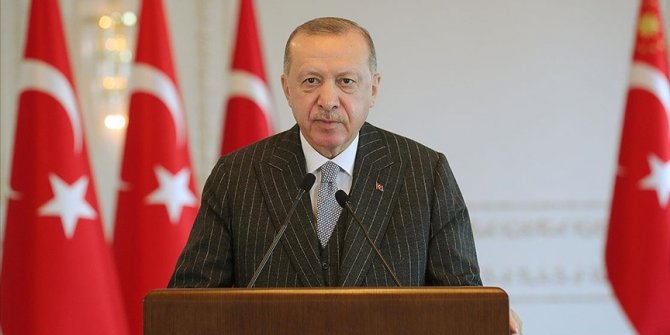 Cumhurbaşkanı Erdoğan: Bayram sonrasında kontrollü bir şekilde normalleşme adımlarını atıyoruz
