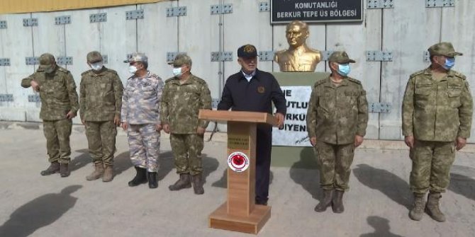 Bakan Akar: Türkiye'ye 'yayılmacı' diyenler, 1821 ile 2020 arasındaki haritaya baksın