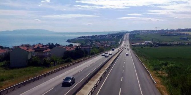 Tekirdağ'da, İstanbul'a dönüş yoğunluğu