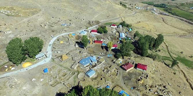 Katliamdan sonra çocuklarıyla vakit geçirip, jandarmayı beklemiş