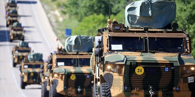 NATO tatbikatına katılmak üzere yola çıkan Mehmetçik Bulgaristan'a geçiş yaptı