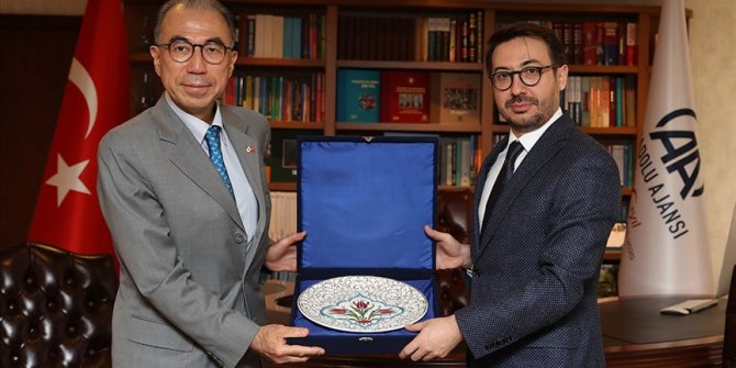 Japonya'nın Ankara Büyükelçisi Suzuki, AA'yı ziyaret etti