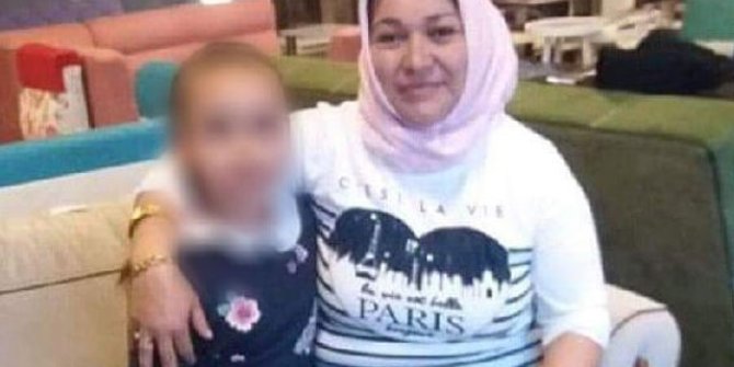 3 çocuk annesi bıçaklanarak öldürüldü; eşi aranıyor