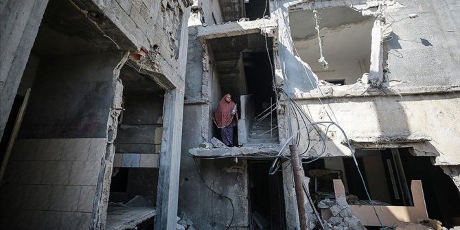 İsrail saldırılarında Gazze'de hayatını kaybeden Filistinlilerin sayısı 248'e yükseldi