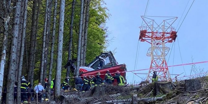 İtalya'daki teleferik kazasında ölenlerin sayısı 14'e yükseldi