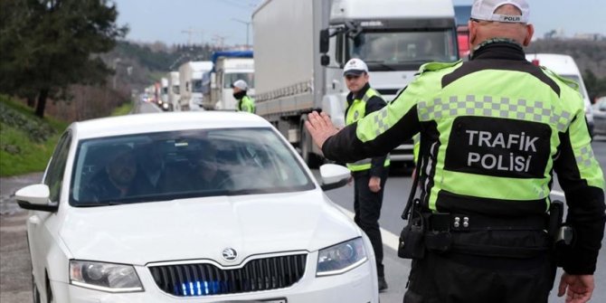 İçişleri Bakanlığından 81 ile 'çakar' genelgesi