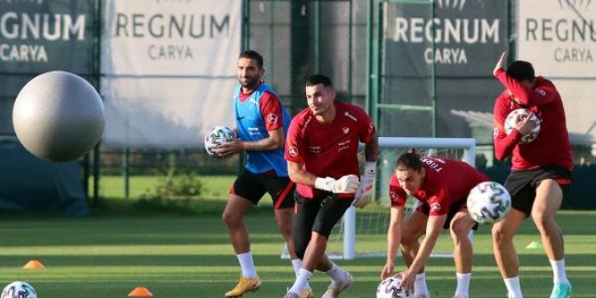 A Milli Futbol Takımı, hazırlıklarını sürdürdü