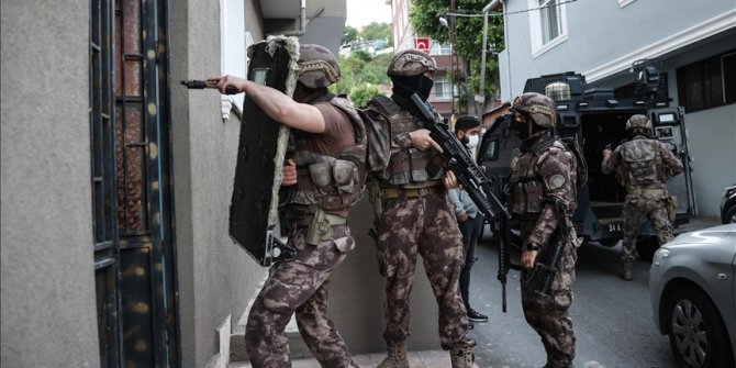 İstanbul'da terör örgütü DEAŞ'a operasyon: 8 gözaltı
