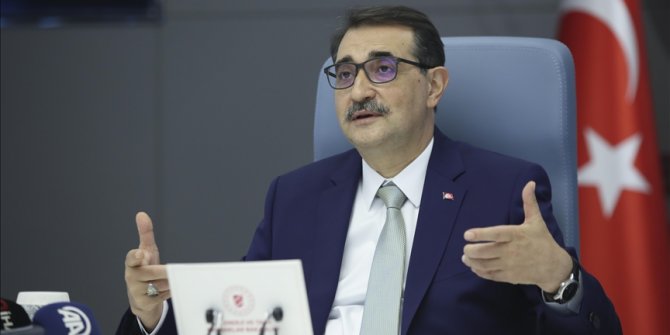 Bakan Dönmez: Yeni keşiflerle Güneydoğu ve Trakya'da günlük 6 bin 800 varillik üretim artışı sağlamış olduk