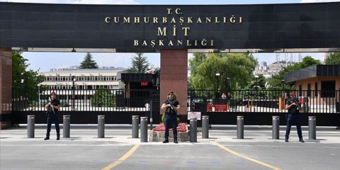 MİT ve Emniyet'ten 50 ilde ortak operasyon: FETÖ'nün sağlık yapılanması deşifre oldu