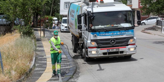 Sokaklar pırıl pırıl