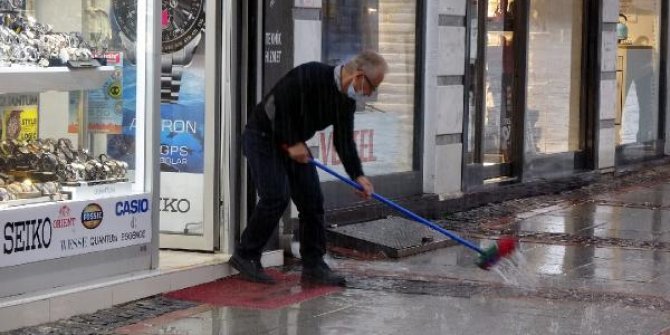 Edirne’de sağanak, hayatı olumsuz etkiledi