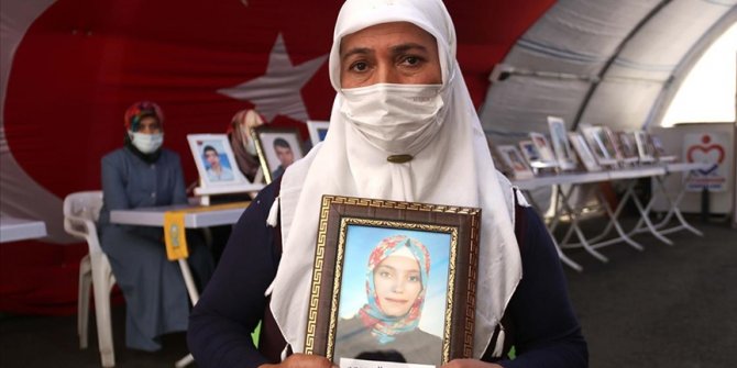 Diyarbakır annelerinden Akkuş: Çocuklarımızı almadan gitmeyeceğiz