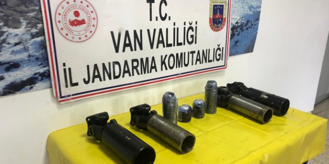 Araçtan sökülen 2 şaftın içinden 3 kilo eroin çıktı