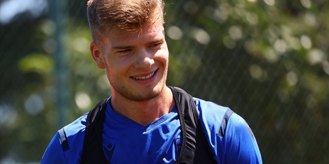 Alexander Sörloth'tan takıma dönmesini isteyen Trabzonspor taraftarlarına cevap