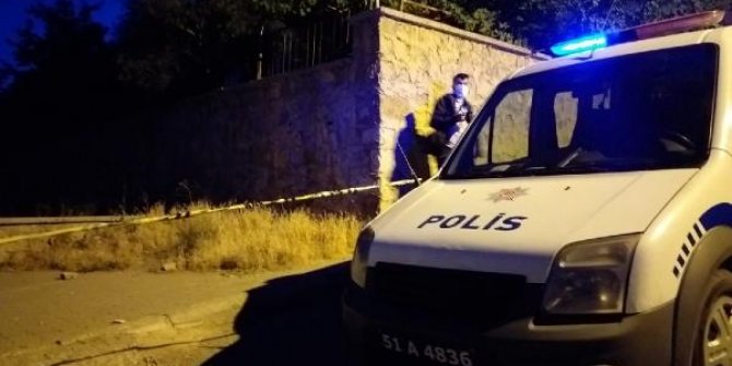 Komşu iki aile arasında bıçaklı kavga: 1 ölü, 5 yaralı