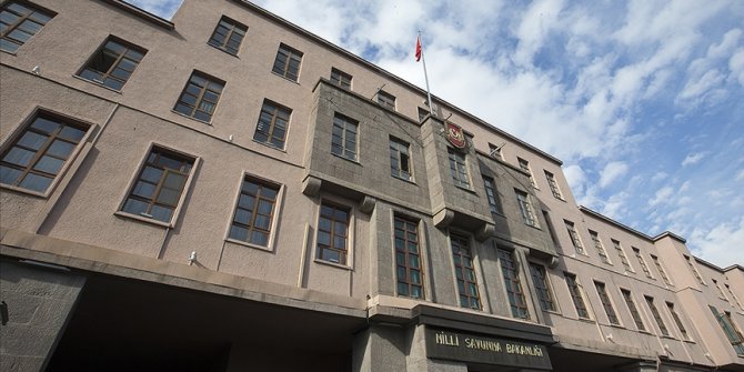MSB duyurdu: 50 düzensiz göçmen kurtarıdı!