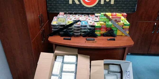 Adana’da tarihi eser ve kaçak tütün operasyonu: 10 gözaltı