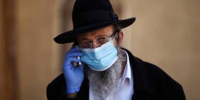 İsrail'den maske kararı: Tamamen çıkardılar
