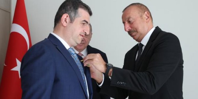 Cumhurbaşkanı Aliyev, Haluk Bayraktar’a ‘Karabağ Nişanı’ verdi